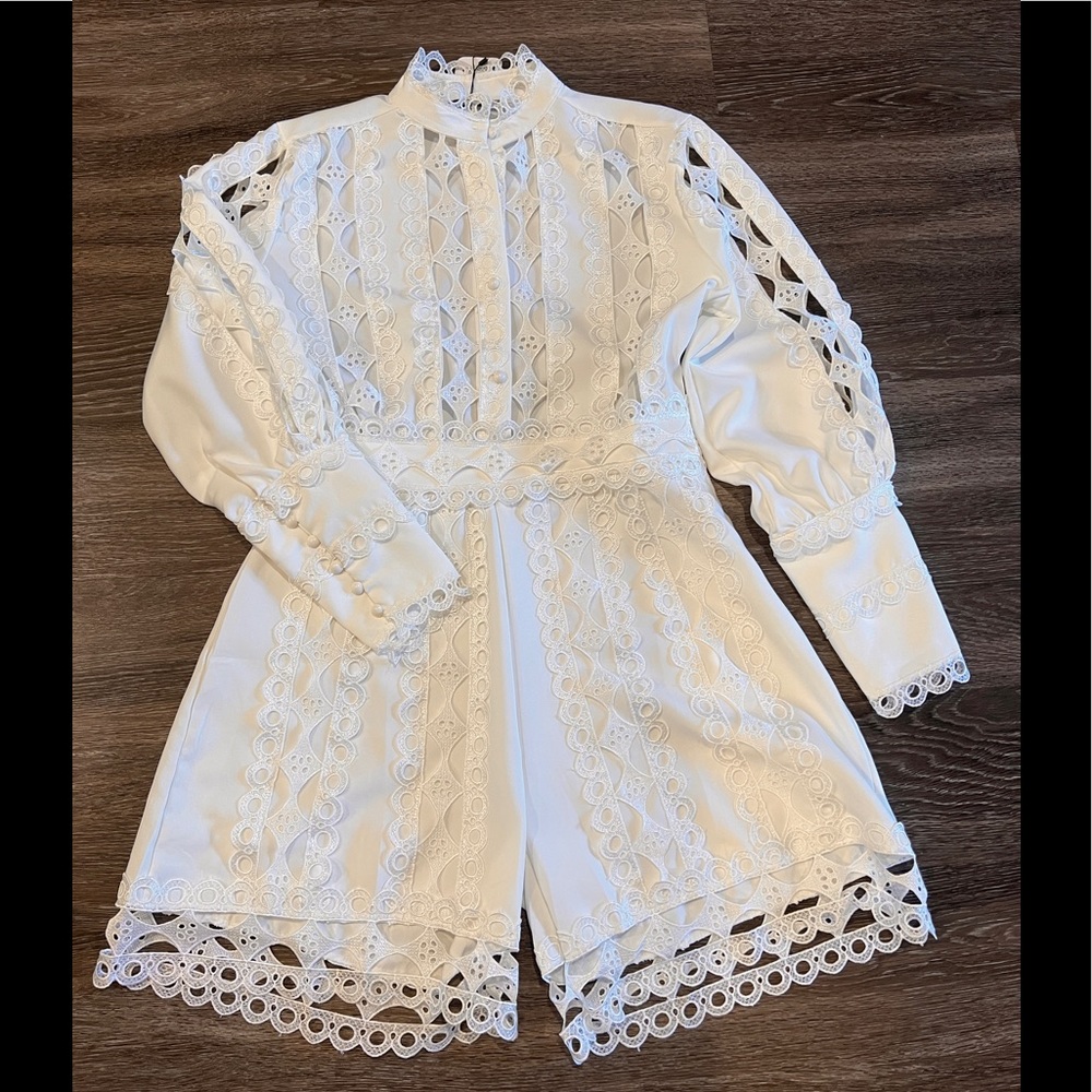 Women lace jumpsuit very elegant new